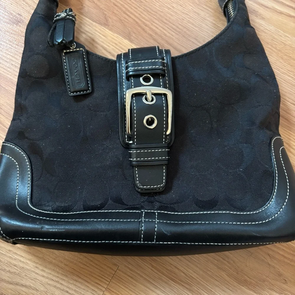 VINTAGE Coach 6823 Black Signature C Soho Shoulder Bag - Picture 3 of 10